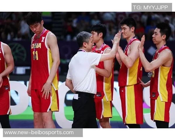 郭士强带领男篮夺亚洲杯亚军为国足选帅提供重要参考与启示